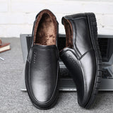 Men's Dress Shoes Genuine Leather Breathable Middle Aged Round Toe Wedding Footwear Flat Mart Lion Black for winter 38 