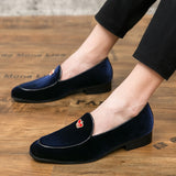 Luxury Design Men's Loafers Crown Decoration Velvet Moccasin Classic Black Blue Smoking Shoes Driving Mart Lion   