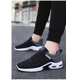 Running Shoes Men's Lightweight Designer Mesh Sneakers Lace-Up Outdoor Sports Tennis Mart Lion   