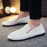 Men's Slip-On Canvas Shoes Loafers Breathable Sneakers Casual Soft Non-slip Driving Flats Black Mart Lion white A08 38 