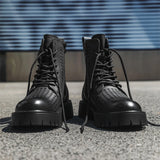 Men's English Style Thick Sole Design Men Boots  Layer Leather Casual Boots