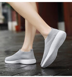 Women Vulcanized Shoes Women Sneakers Slip On Flats Loafers Walking zapatos para correr Mart Lion   