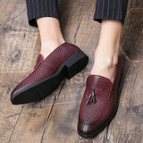 Luxury Loafers Slip-on Fringed Leather Shoes Woven Moccasin High-end British Style Thick Bottom Pointed Toe Designer MartLion   