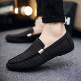 Men's Slip-On Canvas Shoes Loafers Breathable Sneakers Casual Soft Non-slip Driving Flats Black Mart Lion   