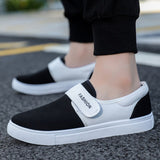 Men's Casual Sneakers Vulcanized Flat Shoes Designed Skateboarding Tennis Hook Loop Outdoor Sport Mart Lion   