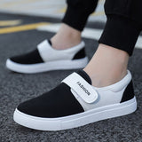 Men's Casual Sneakers Vulcanized Flat Shoes Designed Skateboarding Tennis Hook Loop Outdoor Sport Mart Lion   