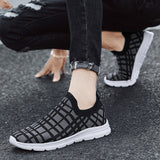 Men's Women Vulcanized Shoes Slip on Flats Breathable Mesh Walking Outdoor Sport Running Sneakers Female Mart Lion   