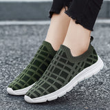 Men's Women Vulcanized Shoes Slip on Flats Breathable Mesh Walking Outdoor Sport Running Sneakers Female Mart Lion   