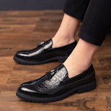 Men's Crocodile Grain Leather Lace-Up Casual Shoes Tassel Loafers Moccasins Vintage Carved Brogue Mart Lion   