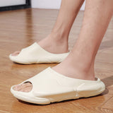 Men's Slippers Summer Breathable Beach Leisure Shoes Slip On Sandals Lightweight Soft Unisex Sneakers Zapatillas Mart Lion   