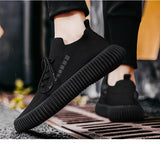 Fujeak Casual Shoes Men's Breathable Mesh Sneakers Designer Outdoor Running Non-slip Mart Lion   