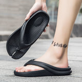 Summer Breathable Men's Slippers Lightweight Flip Flops Quick Dry Beath Shoes Unisex Outdoor Non-slip Slippers Soft Slides Mart Lion   