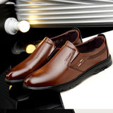 Soft Leather Four Seasons Men Shoes Round Head Shallow Mouth Lazy Casual  Work Men Flat Mart Lion   