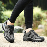 Men's Hiking Shoes Women Warm Fur Sneakers Lace Up Plush Summer Boys Walking Adult Outdoor Footwear Winter Mart Lion   