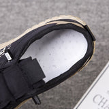 Men's Shoes Board Umbrellas Cloth Breathable Waterproof Pull-up Online Leisure Cross-border Mart Lion   