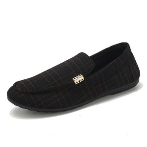 Men's Slip-On Canvas Shoes Loafers Breathable Sneakers Casual Soft Non-slip Driving Flats Black Mart Lion   