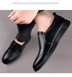 Men Genuine Leather Handmade Shoes Anti-slip Rubber Outsole Office Loafers Soft Old Casual Leather Sewing Mart Lion   