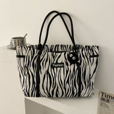 Canvas Bags For Women Trendy Large-Capacity Shoulder Handbags Graffiti Tote Bag Mart Lion Zebra black  